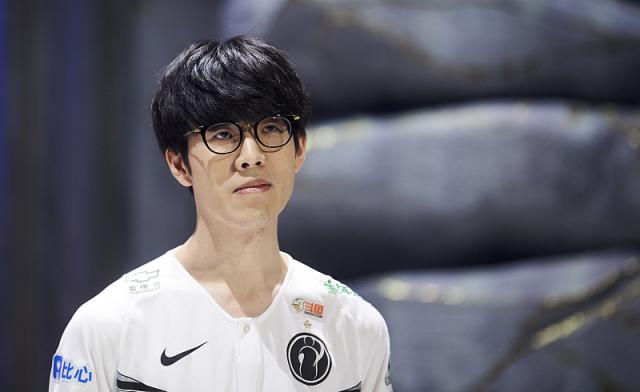 17岁重炮手稳定发挥，中国U19女排再冲最佳主攻