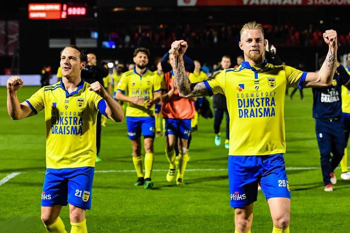 们一起参加 们一起参加